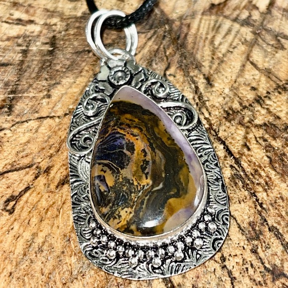 Stromatolite Pendant 2” - Picture 4 of 9